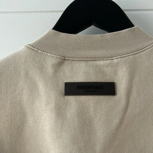 Essentials Sweater - Picture 6 of 9